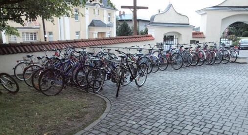 Věřící vyrazí do kostela na kole