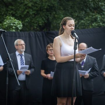 2021-06-21-400 let popravy pánů