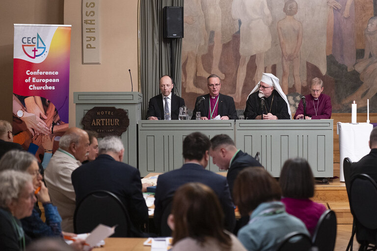 Církve v Helsinkách: odpor proti „ruskému světu“ a volání po míru