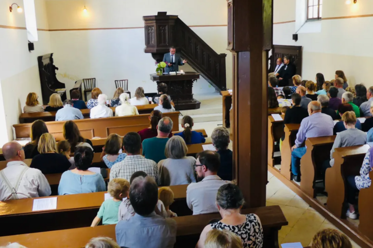 Střípek mozaiky života na české vesnici - překlad z webu LWF
